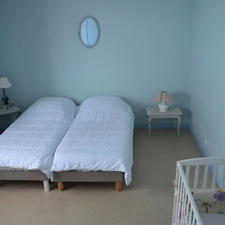 Maison Au Bord De L'ocean Pour 9 Personnes Wifi Plage Casa de Férias